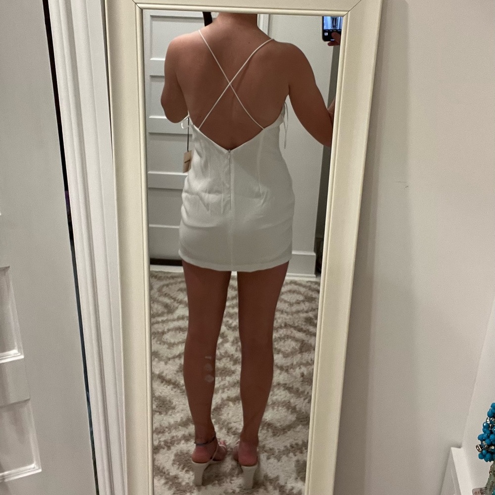 NWT - Superdown white dress with lime green stripes down the sides. Size small. - Picture 6 of 6